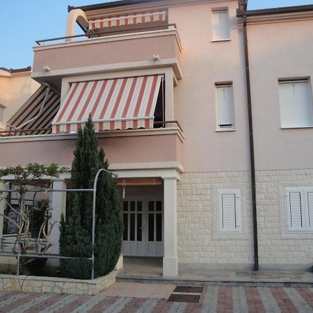 Apartment Svrco Zaboric Exterior photo