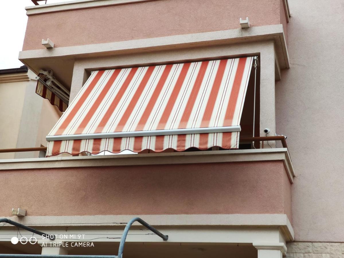Apartment Svrco Zaboric Exterior photo